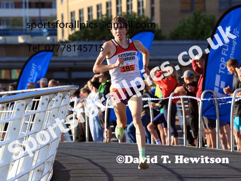 The 2024 Quayside 5k Road Race, Newcastle/Gateshead.  Photo: David T. Hewitson/Sports for All Pics